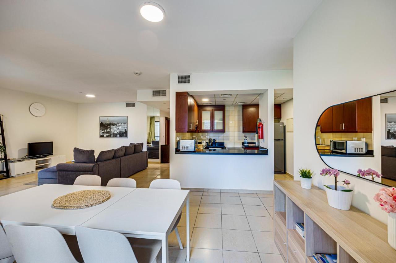 Big Apartment In Murjan, Jbr, Near The Beach Dubaj Zewnętrze zdjęcie